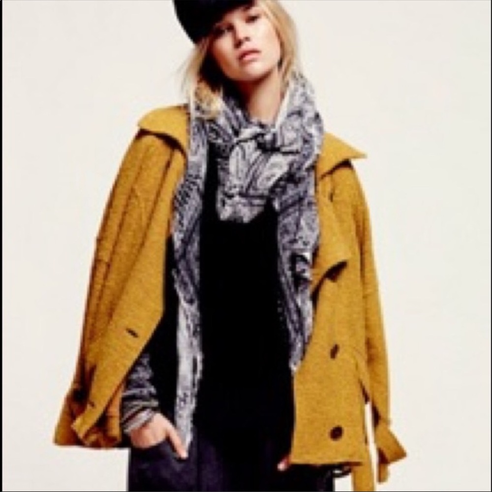 *BLACK* Slouchy Boucle Sweater Coat